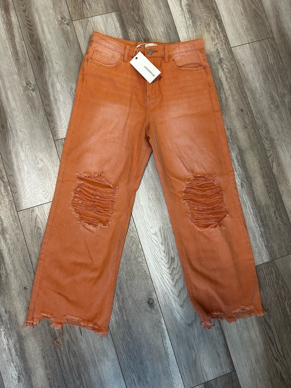 Anniewear Distressed Jeans, NWT